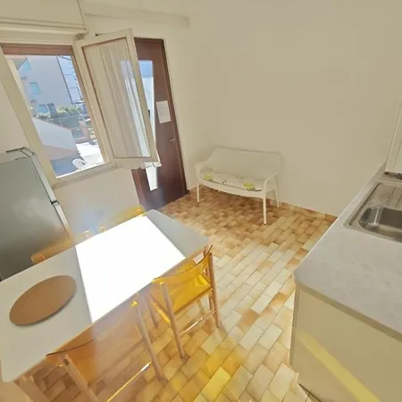 Comfortable Near Λινιάνο Σαμπιαντόρο